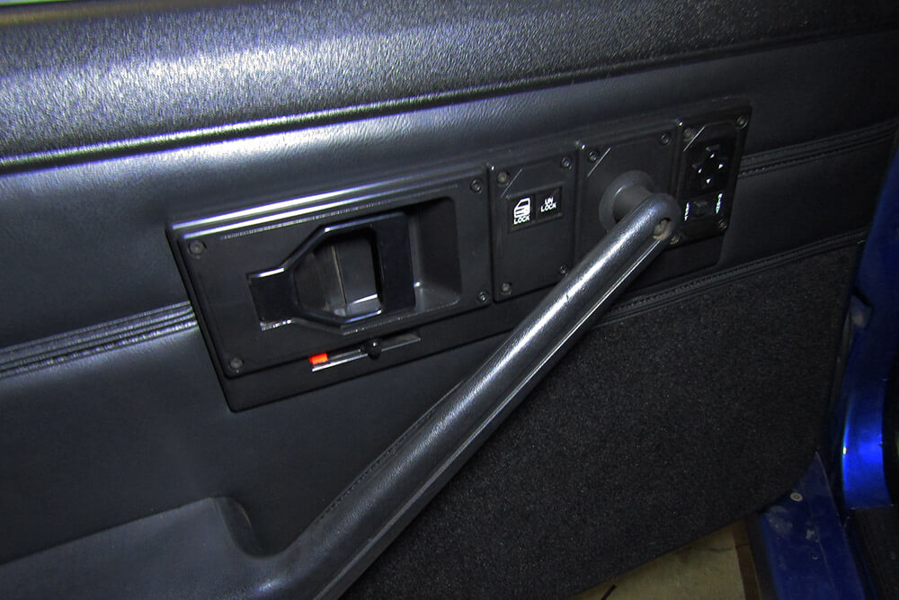1982-92 Door Parts