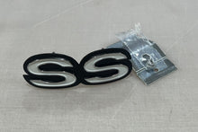 1969-71 Camaro SS Front Grille Emblem