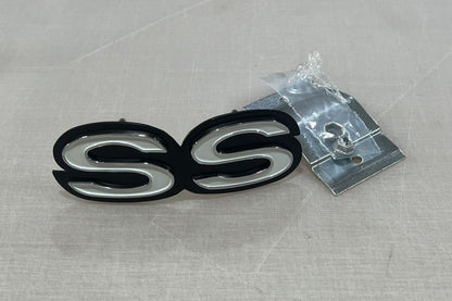 1969-71 Camaro SS Front Grille Emblem