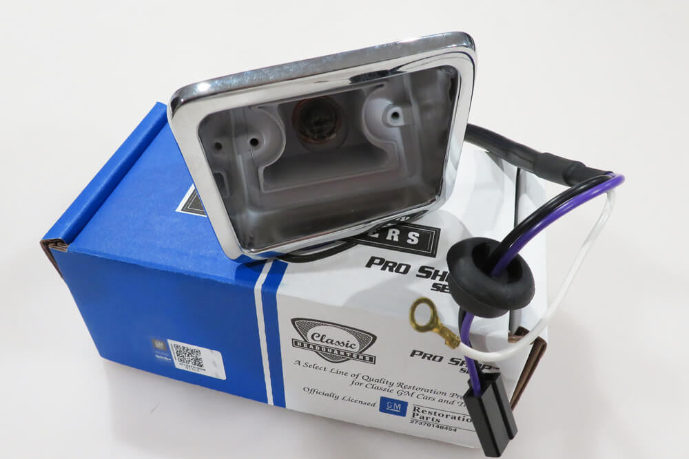 1967 Camaro RS Parking Light Housing