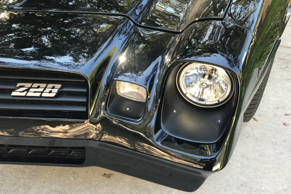 MOD 7" Round LED Halo Headlights For Chevy Camaro 1975-1981 & C10 Pickup - Black Housing, Clear Lens