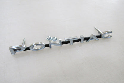 1972 Firebird/Trans Am "Pontiac" Grille Emblem