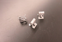 1990-92 Camaro/Firebird Driver Side Under Dash Panel Retaining Clips