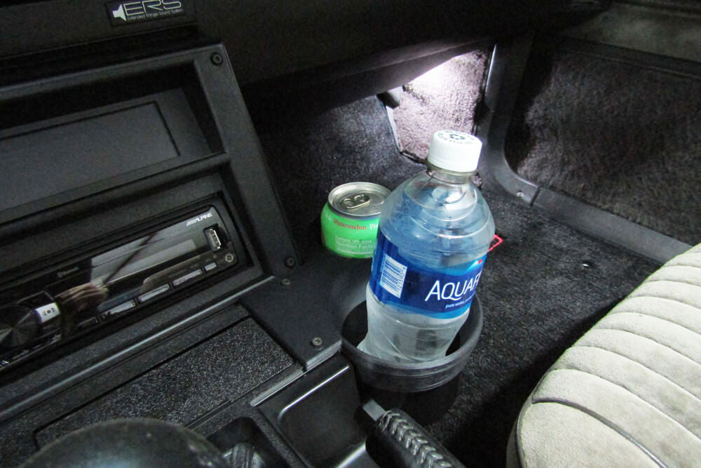 1982-92 Camaro Dual Drink Holder