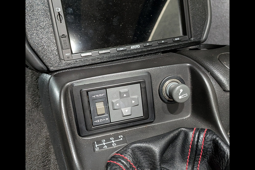 1985-92 Firebird/TA 4th Gen Console Swap Power Mirror Switch Mount