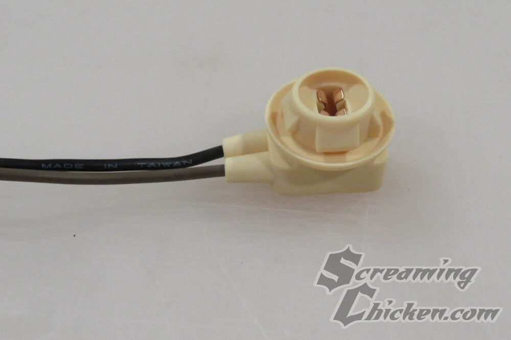 1982-92 Camaro/Firebird Side marker & License Plate Light Connector- socket